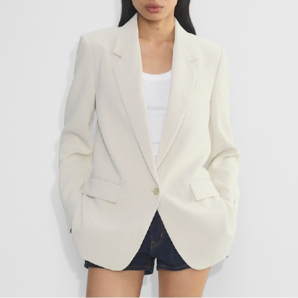 Aritzia Wilfred Oversized Cream Blazer